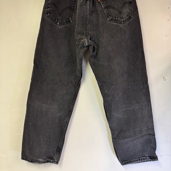 Levi’s 550 black denim jean - Picture 7 of 12